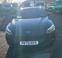 STYLISH 2020 FORD FOCUS: RED CALIPERS, HALF LEATHER INTERIOR