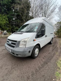 FORD TRANSIT 3.2 MANUAL 6 SPEED