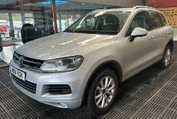 HIGH-PERFORMANCE 61 PLATE VW TOUAREG 3.0 V6 TDI SE - NO VAT ON HAMMER