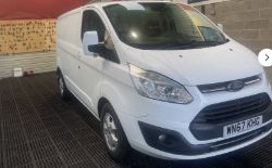 PURE EXCELLENCE: FORD TRANSIT CUSTOM LIMITED, EURO 6, CLEAR HPI, 2 KEYS! >>--NO VAT ON HAMMER--<