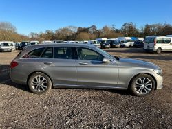 SILVER BEAUTY: LOW MILEAGE 2015 MERCEDES C220 ESTATE >>--NO VAT ON HAMMER--<<