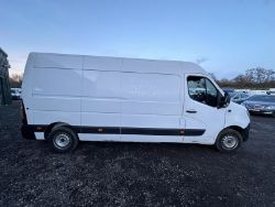 VERSATILE WHITE PANEL VAN: 68 PLATE NISSAN NV400 >>--NO VAT ON HAMMER--<<