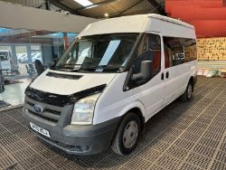 >>--NO VAT ON HAMMER--<< FORD TRANSIT 2.2 TDCI 115PS - HIGH ROOF, 9 SEATER MINIBUS JOY