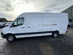 VAN PERFECTION: 2021 MERCEDES SPRINTER 6-SPEED MANUAL