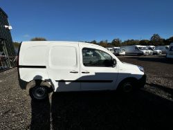 **(ONLY 7K MILEAGE)** 71 PLATE RENAULT KANGOO DIESEL ML19 BUSINESS VAN - NO VAT ON HAMMER