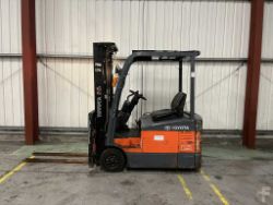 2004 ELECTRIC - 3 WHEELS TOYOTA 7FBE15