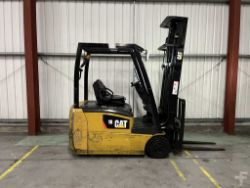 ELECTRIC - 3 WHEELS CAT LIFT TRUCKS EP16PNT