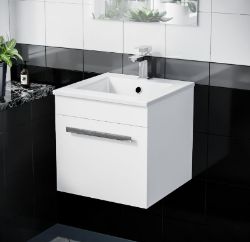PALLET OF 49 ITEMS BRAND NEW STOCK FROM MAJOR RETAILER - RRP £1,339.34 - REF 2378203