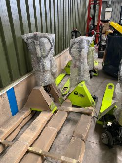 NEW AGILE PLUS ELECTRIC POWERED PALLET TRUCK - RRP OVER £1400 - SEE DESCRIPTION
