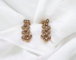 0.32 DIAMOND EARRINGS CLUSTER/9CT YELLOW GOLD IN GIFT BOX + VALUATION CERTIFICATE OF £1,095