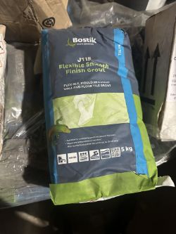 200X BOSTIK J115 FLEXIBLE SMOOTH FINISH GROUT WHITE 5KG