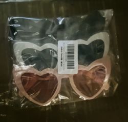 50 PACKS SUNGLASSES 3 IN PACK CAR BOOT SALE