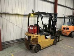 ELECTRIC - 4 WHEELS CAT LIFT TRUCKS EP18PN