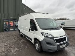 WHITE WONDER: PERFECT FOR CAMPER CONVERSION, ULEZ COMPLIANT