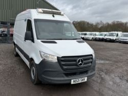 COOL CARGO CRUISER: 2021 SPRINTER 317CDI - FRIDGE VAN, EURO 6, FULL SERVICE