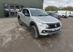 FULLBACK FINESSE: SPECIAL EDITION 2.4 180HP CROSS PICK-UP