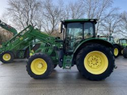 2017 JOHN DEERE 6130 R