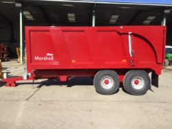 HYDRAULIC BRAKES GRAIN TRAILER