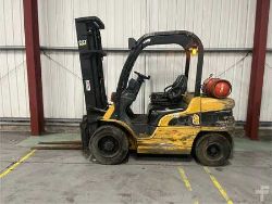 LPG FORKLIFTS CAT LIFT TRUCKS GP30N