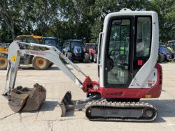 2020 TAKEUCHI TB216