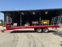 MARSHALL BC25. 25FT BALE TRAILER.