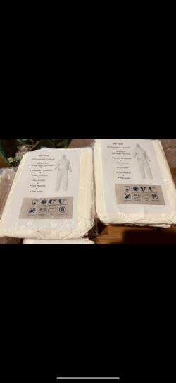 25 PACKS OF 2 COVERALLS FOR SPRAY PAINT BUILDERS RRP £250