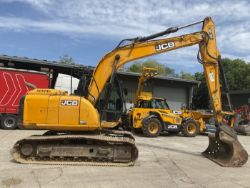 2014 JCB JS 145 LC