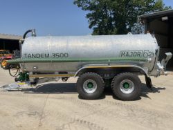 MAJOR TANDEM 3500 VACUUM TANKER