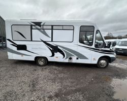 ON-THE-GO COMFORT: WHITE IRIS BUS DAILY MOTORHOME >>--NO VAT ON HAMMER--<<