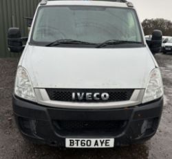 DEAL ALERT: 60 PLATE IVECO DAILY, AUTOMATIC, CLEAN BODY, GEAR ISSUE >>--NO VAT ON HAMMER--<<