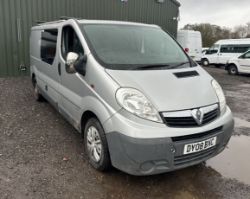 VAN LIFE BEGINS: SILVER 2008 VAUXHALL VIVARO TRAFIC LWB CAMPER >>--NO VAT ON HAMMER--<<