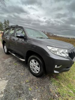 TOYOTA LAND CRUISER COMMERCIAL