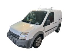 POWERFUL PERFORMANCE: FORD TRANSIT CONNECT 200 SWB DIESE