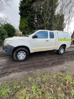 >>>SPECIAL CLEARANCE<<< TOYOTA HILUX KING CAB PICKUP TRUCK 12 MONTHS MOT