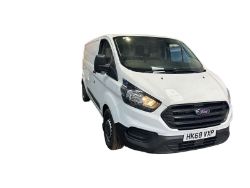 YOUR RELIABLE PARTNER: 2019 FORD TRANSIT CUSTOM - FULL FEATURES, FULL CONFIDENCE