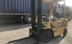 CAT DP 25 K,2.5 TON DIESEL FORKLIFT