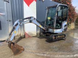 2016 KUBOTA EXCAVATOR: EXPANDABLE TRACKS, FULL CAB, LOW HOURS, HIGH PERFORMANCE