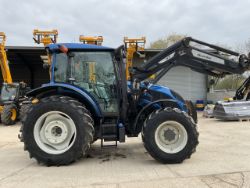 VALTRA A104 HI-TECH 2689 HOURS.