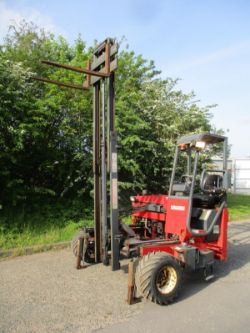 YEAR 2004 MOFFETT MOUNTY M5 20.4 FORKLIFT