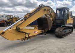 JCB JS200 (SUMITOMO) TRACKED EXCAVATOR