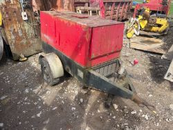 POWER PLUS: 2000 MOSA TS300 YANMAR DIESEL WELDER