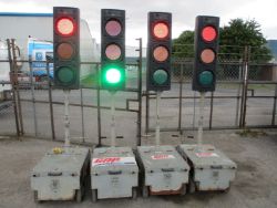 PIKE 4 WAY TRAFFIC LIGHTS XL2 CONTROLLERS