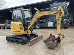2019 YEAR CAT 302.7D CR