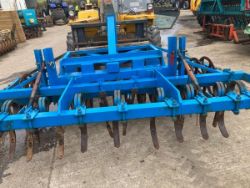 FRONT PRESS