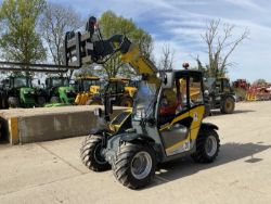 KRAMER 1445 COMPACT TELEHANDLER WITH PALLET FORKS