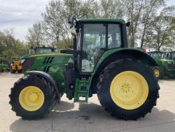 JOHN DEERE 6110M TRACTOR