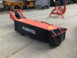 KUBOTA DM2024 DISC MOWER (KVERNELAND) - HYDRAULIC FOLDING - 2.4 METRE CUT - YEAR 2018