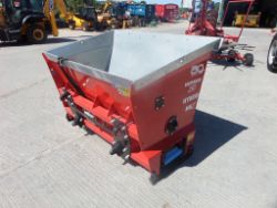 AG DISPENSER 150 HYBRID MK2 SAND DISPENSER WITH EURO BRACKETS - YEAR 2019 - VERY LITTLE USE