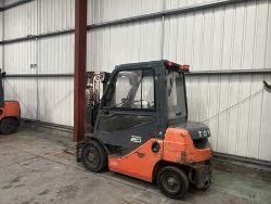 2016 TOYOTA 02-8FDF20 DIESEL FORKLIFT - 2,000 KG CAPACITY