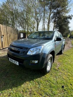 2015 ISUZU D-MAX DOUBLE CAB 4X4 PICKUP TRUCK **ONLY 57K MILES**
